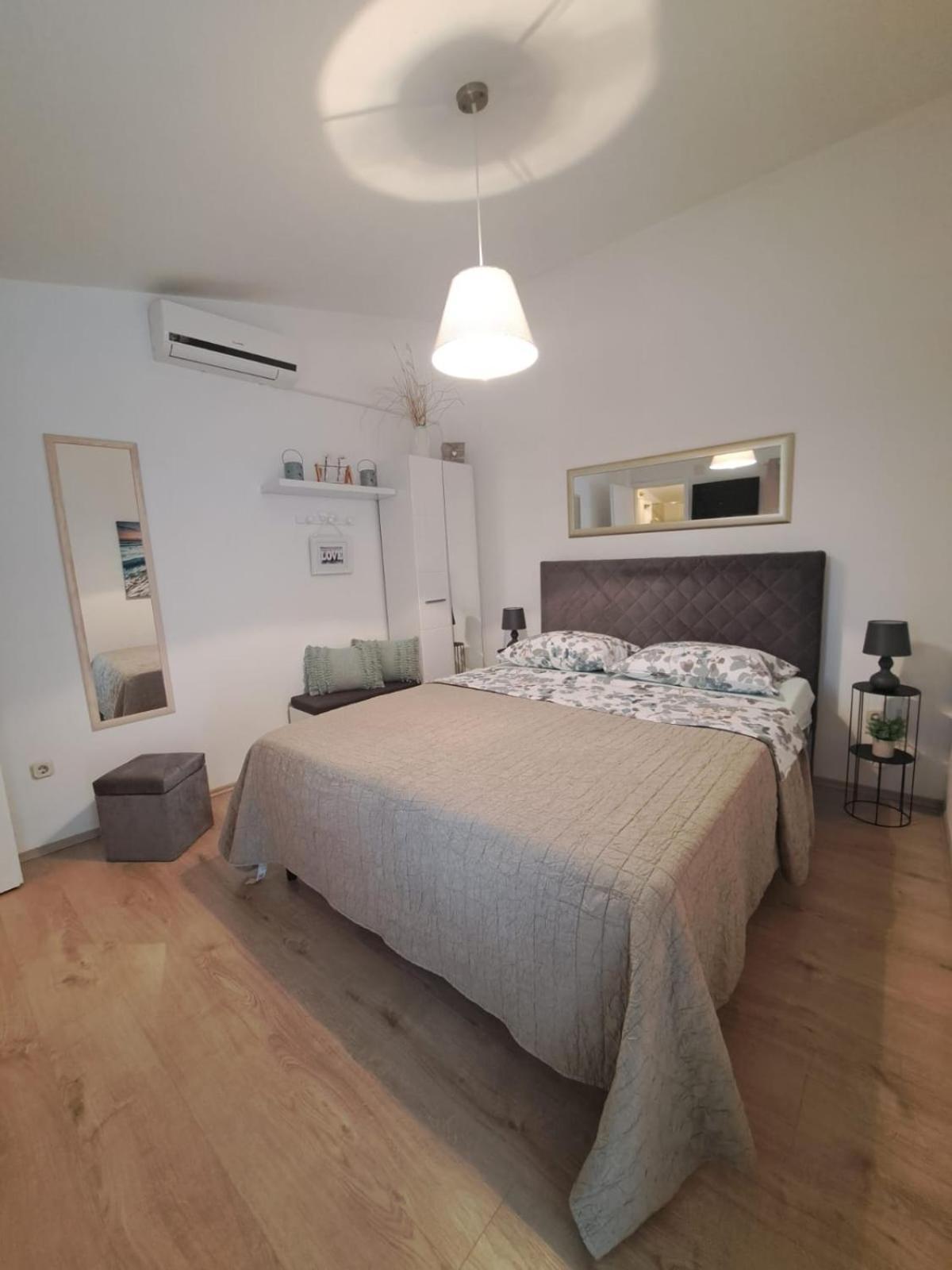 Apartments Andela 斯克拉丁 外观 照片